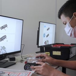 Governo oferta 40 vagas para curso de robótica em Macapá