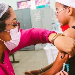 Vacinação contra a dengue começa por Santana